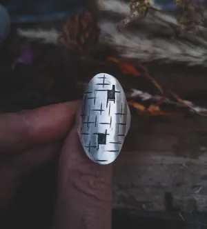 A Maze In Statement Ring