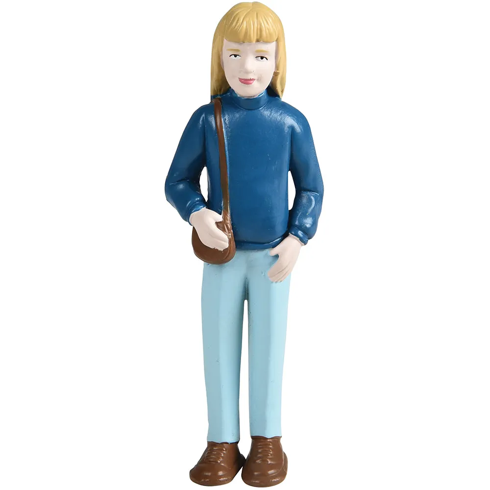 Caucasian Pretend Play Vinyl Family Figurines | 8 Piece Set