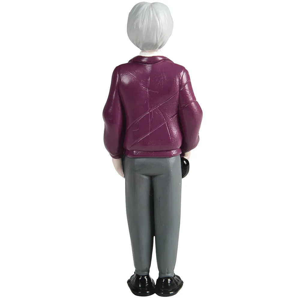 Caucasian Pretend Play Vinyl Family Figurines | 8 Piece Set