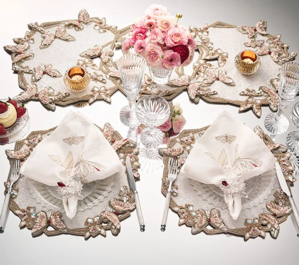 Diamant Butterflies Runner in White & Blush