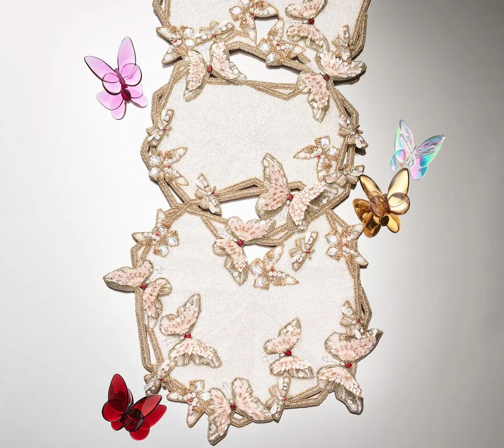Diamant Butterflies Runner in White & Blush