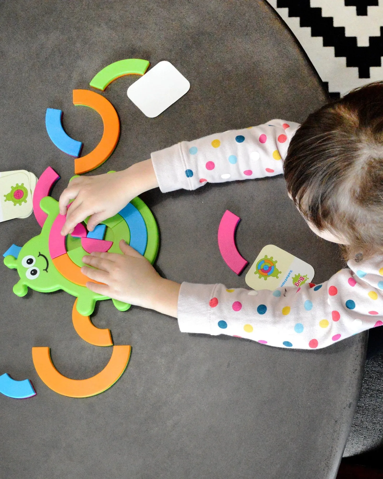Fat Brain Bugzzle puzzle