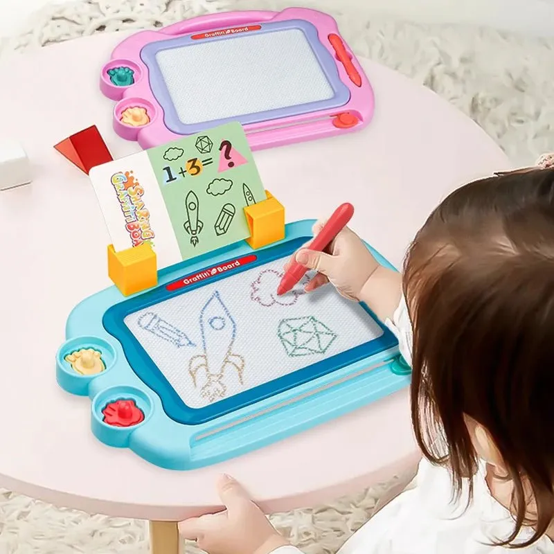 Magnetic Drawing Board with Flash Cards