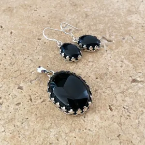 Onyx Oval Pendant & Earring Set - Lace