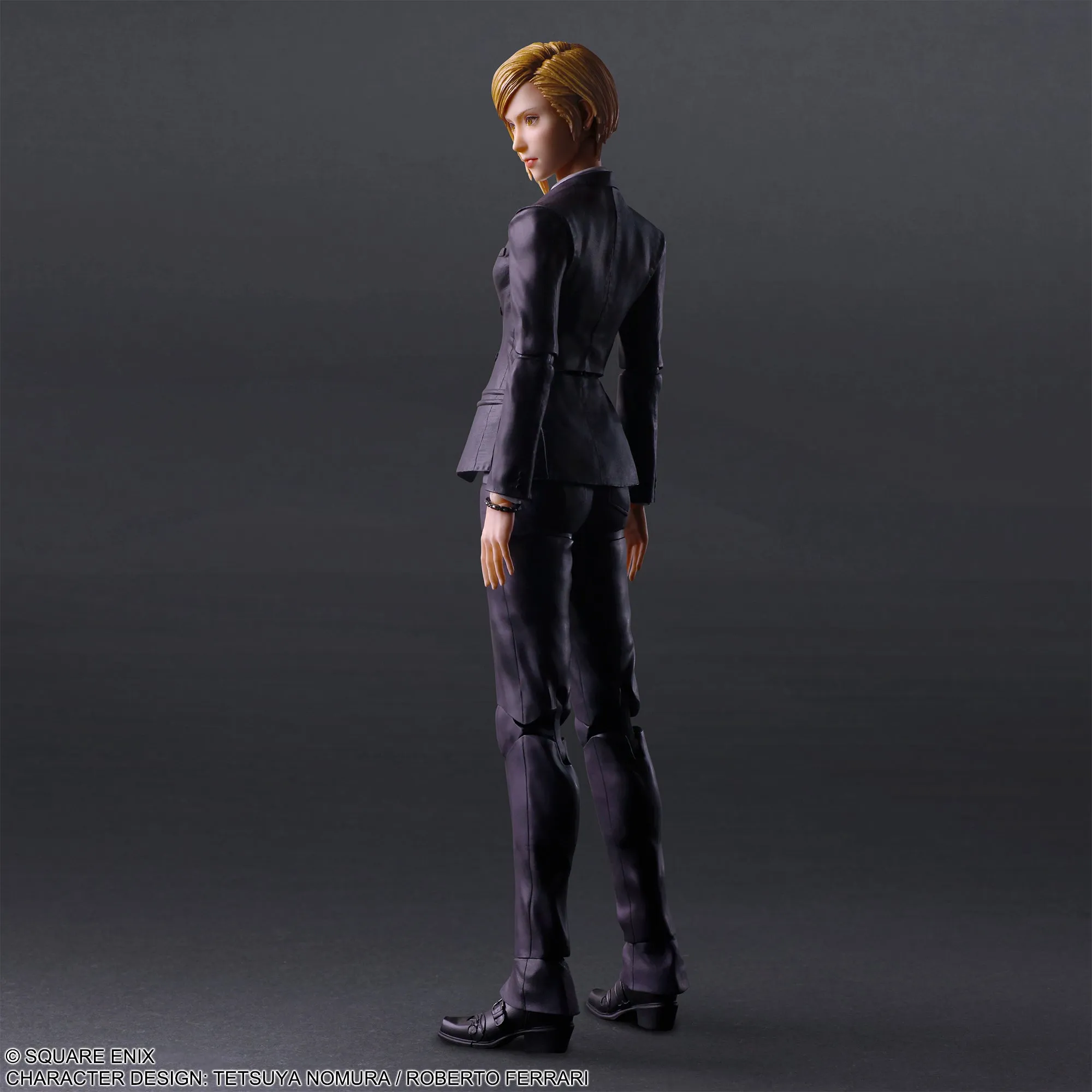 Play Arts Kai Final Fantasy VII Rebirth Elena