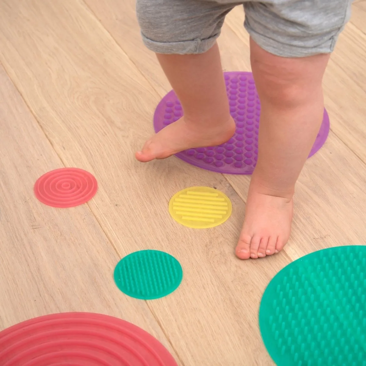 TickiT SiliShapes® Sensory Circle Set
